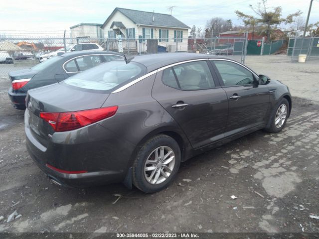 5XXGM4A76DG236792 KIA Optima Lx