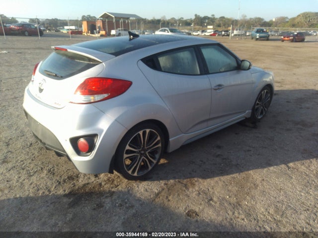 2016 Hyundai Veloster, VIN: KMHTC6AE3GU291867