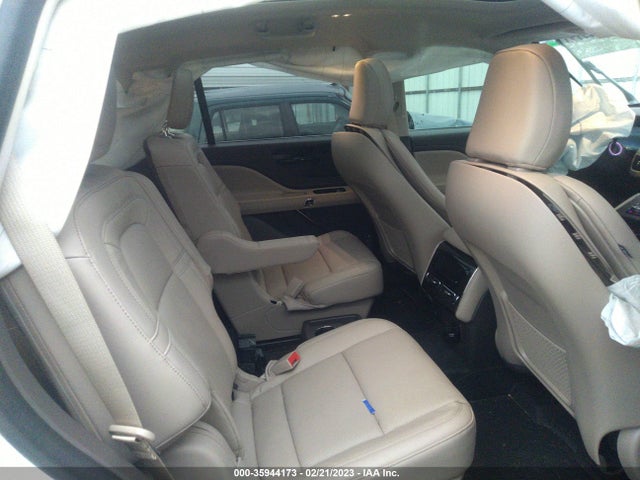 2023 Lincoln Aviator, VIN: 5LM5J7WC1PGL01903