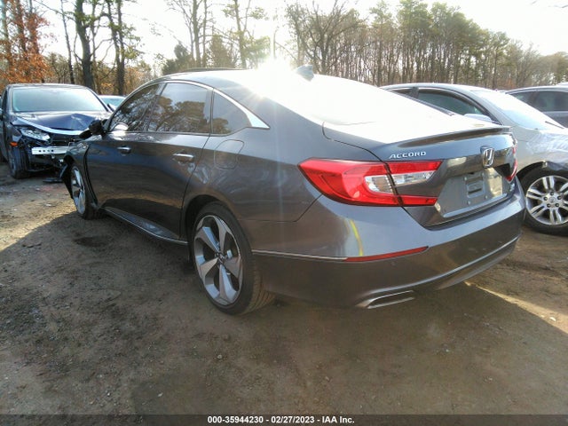 2018 HONDA ACCORD SEDAN TOURING 2.0T VIN: 1HGCV2F9XJA045508