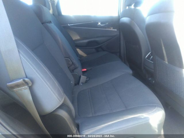 5XYPGDA59GG108844 KIA SORENTO LX