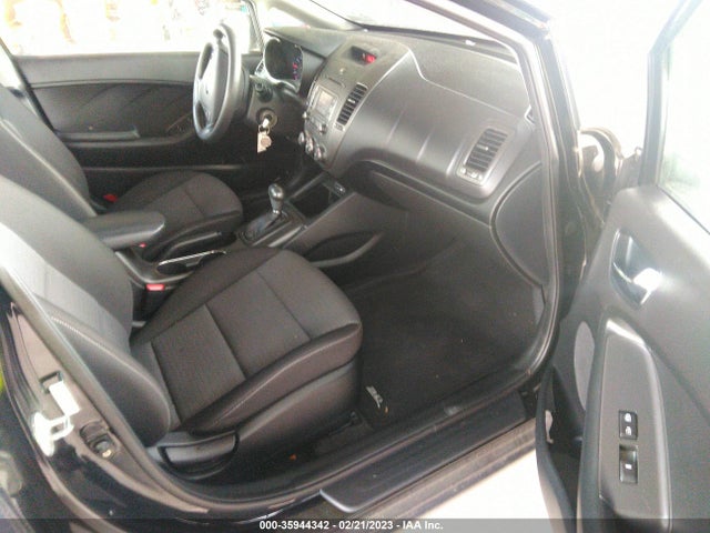 2016 KIA FORTE LX VIN: KNAFX4A64G5584137