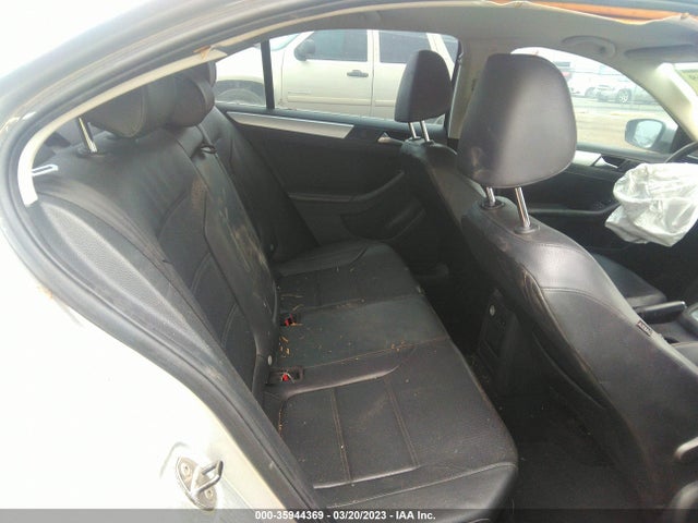 2013 VOLKSWAGEN JETTA SEDAN SE VIN: 3VWDX7AJ4DM386239