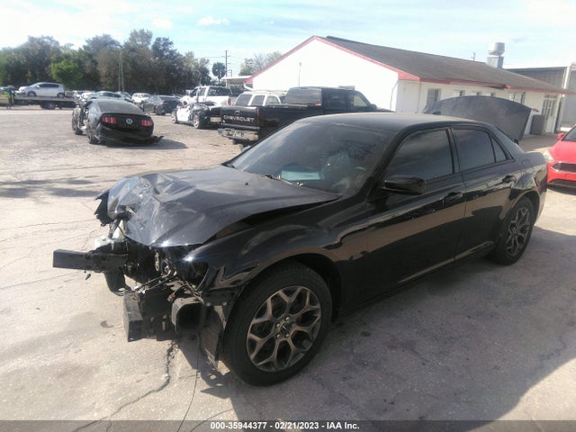 2C3CCARG4JH309210 Chrysler 300 Touring