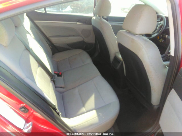 2018 HYUNDAI ELANTRA SEL VIN: 5NPD84LF3JH305126