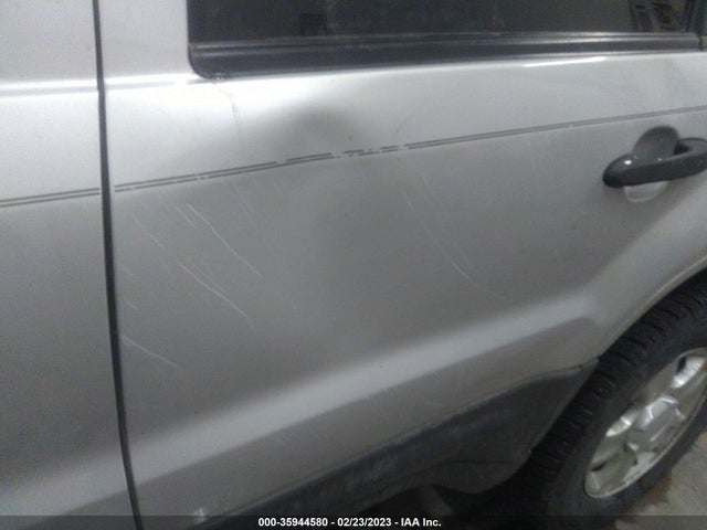 2004 FORD ESCAPE XLT VIN: 1FMYU93144KB50795