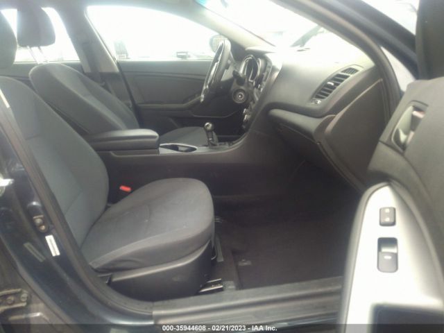 KNAGM4A75F5576567 KIA Optima Lx