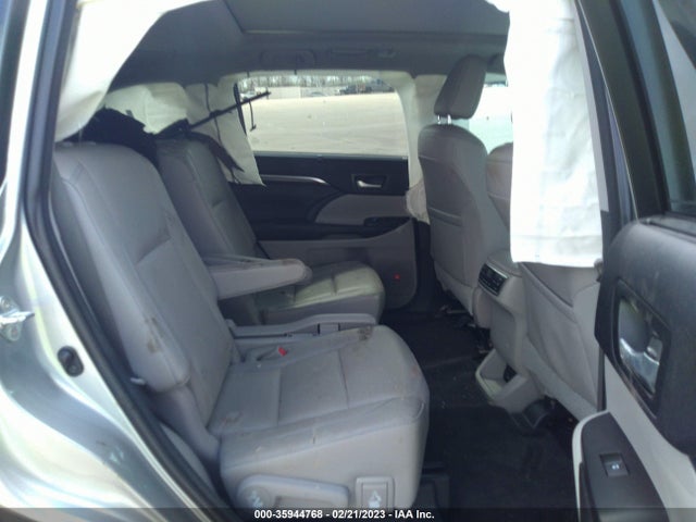 Toyota Highlander Limited 2016 5TDYKRFH5GS164317 Image 8