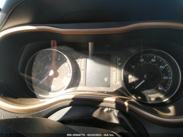 1C4PJLCB5EW298916 Jeep Cherokee Latitude