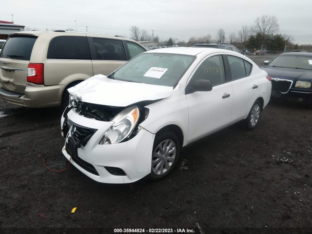 Nissan VERSA S 2014 3N1CN7AP4EL851802 Image 2