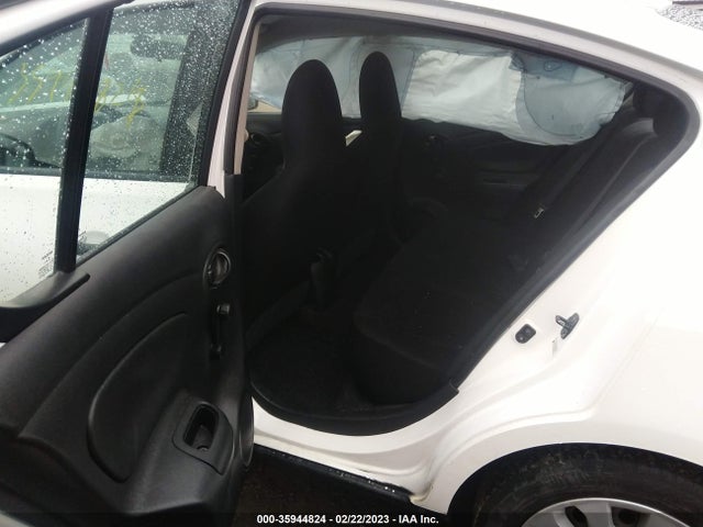 Nissan VERSA S 2014 3N1CN7AP4EL851802 Image 8