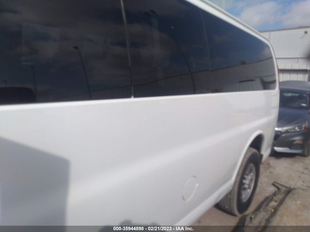 2019 Chevrolet Express, VIN: 1GAZGPFGXK1371365
