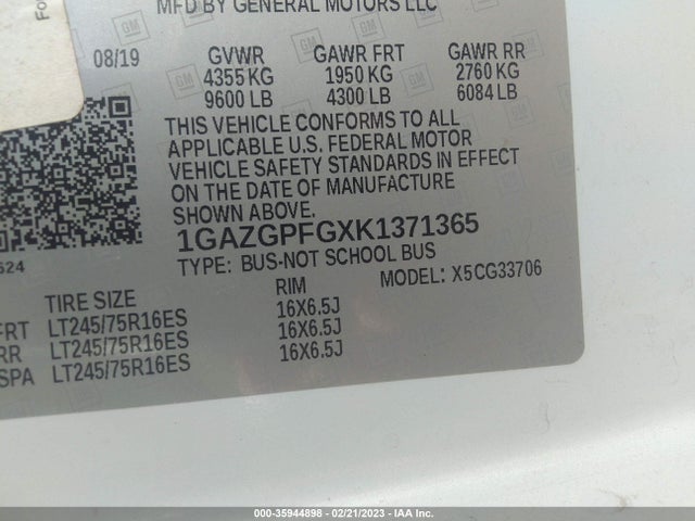 2019 Chevrolet Express, VIN: 1GAZGPFGXK1371365