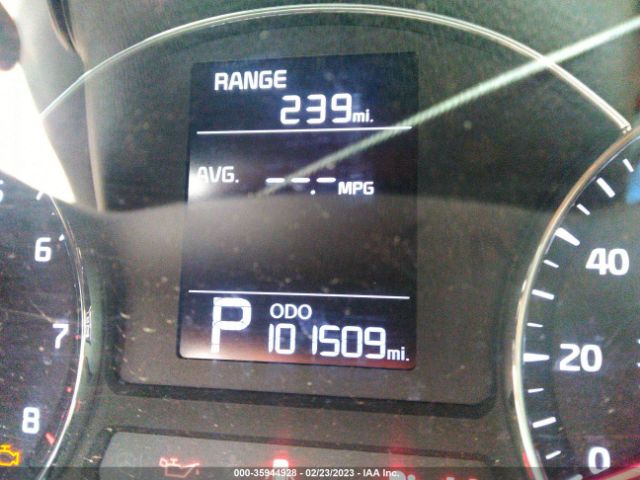 KNAFX4A66G5597066 KIA FORTE LX
