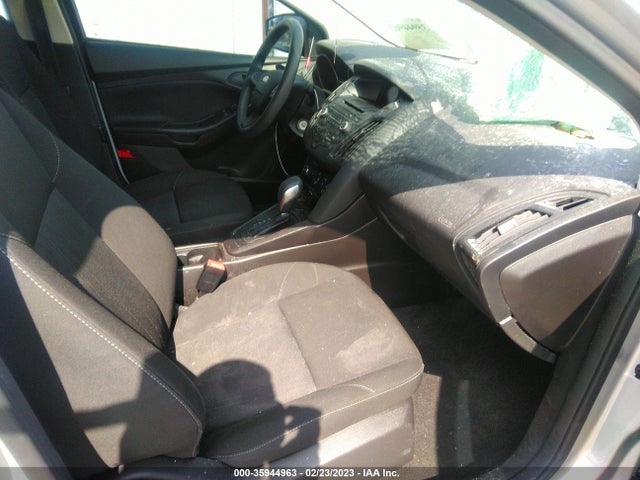 2016 Ford Focus, VIN: 1FADP3E29GL232751