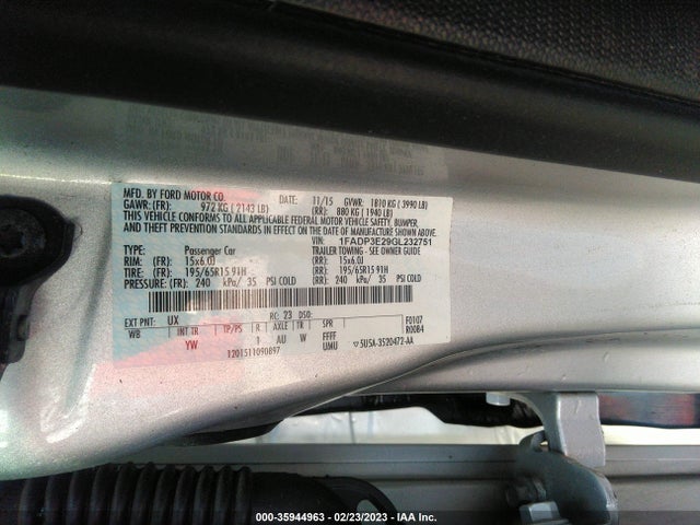 2016 Ford Focus, VIN: 1FADP3E29GL232751