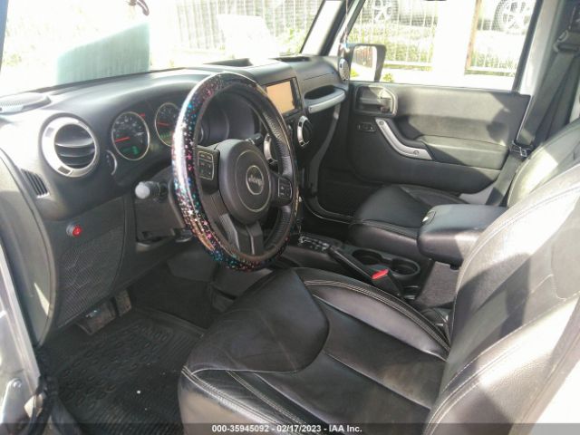 1C4BJWEG2FL638403 Jeep Wrangler Unlimited Sahara