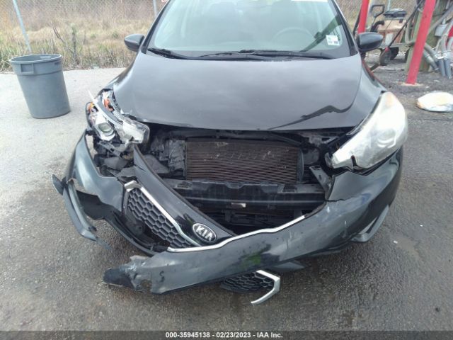 KNAFK4A67G5466176 KIA FORTE LX