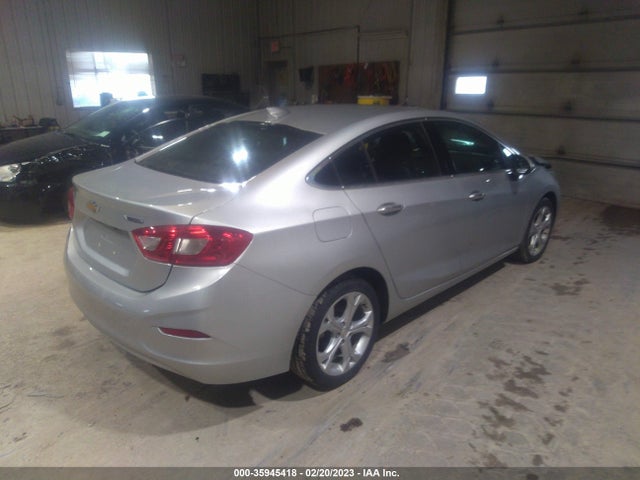 Chevrolet Cruze Premier 2017 1G1BF5SM3H7208339 Image 4