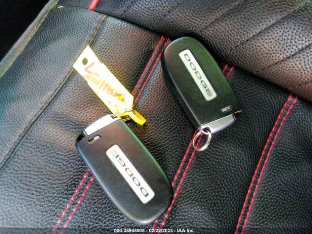 2C3CDZJG7LH109951 Dodge Challenger Gt