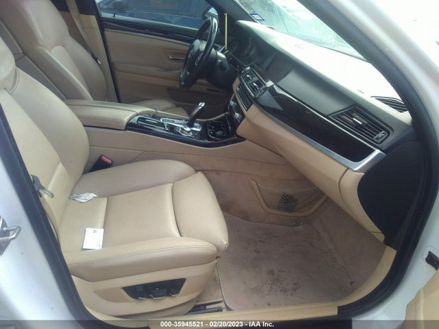 BMW 5 Series 535i 2012 WBAFR7C55CC808229 Image 6