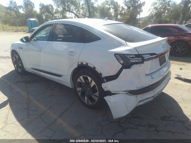 2022 Audi e-tron, VIN: WA11AAGE5NB023367