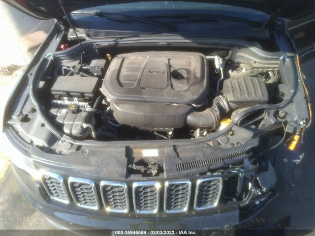 Jeep Grand Cherokee Laredo E 2019 1C4RJEAG3KC819986 Image 12