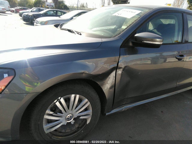 2015 VOLKSWAGEN PASSAT 1.8T S VIN: 1VWAS7A3XFC004965