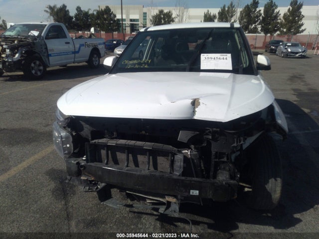 2021 HYUNDAI VENUE SE VIN: KMHRB8A39MU116039