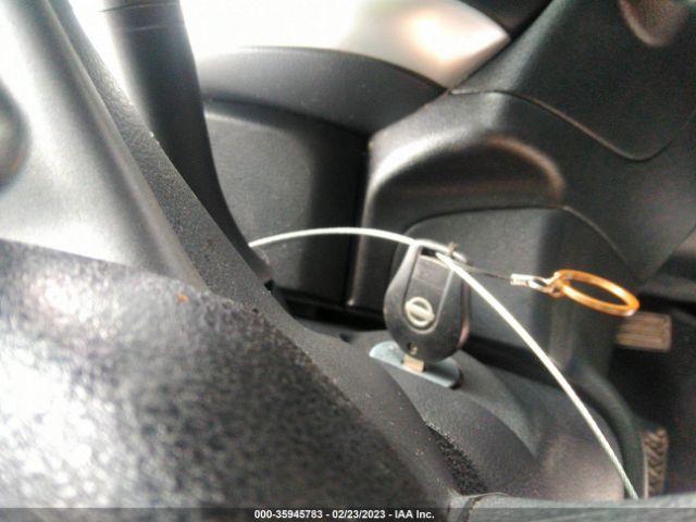 3N1CN7AP7EL810368 Nissan VERSA SV
