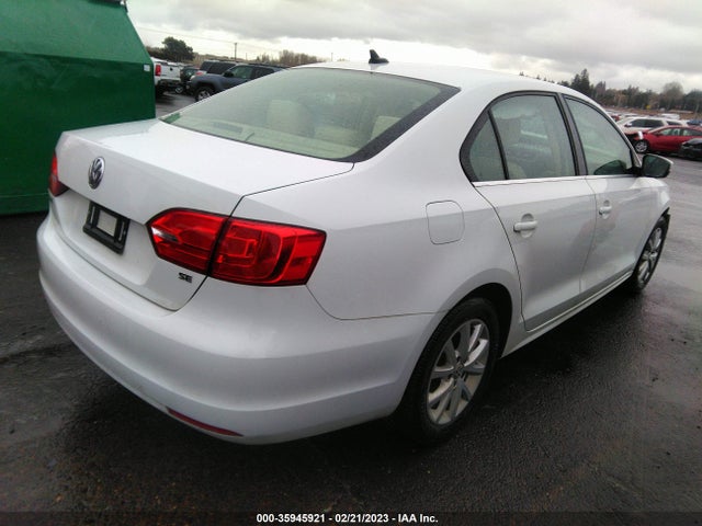 2014 VOLKSWAGEN JETTA SEDAN SE W/CONNECTIVITY VIN: 3VWD17AJ2EM291164