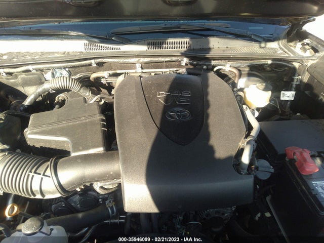 2018 Toyota Tacoma, VIN: 3TMAZ5CN8JM068558