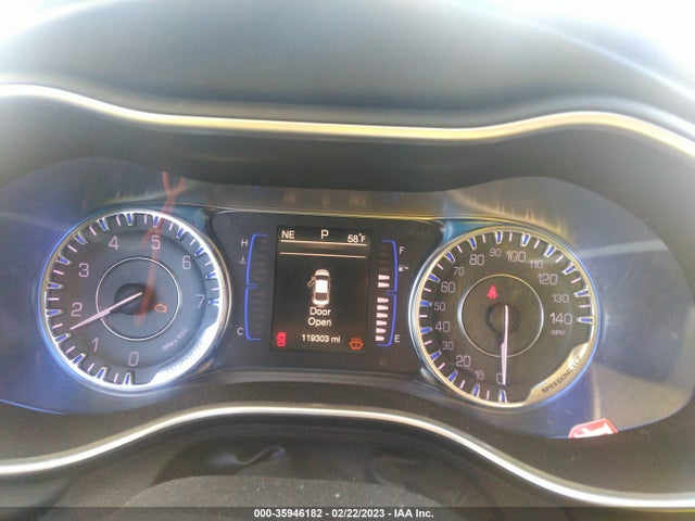 2016 Chrysler 200, VIN: 1C3CCCAB9GN132293