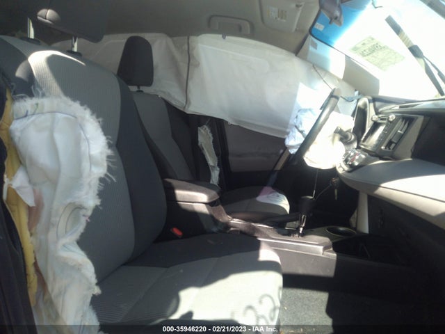 Toyota RAV4 LE 2015 2T3BFREV3FW350758 Image 6