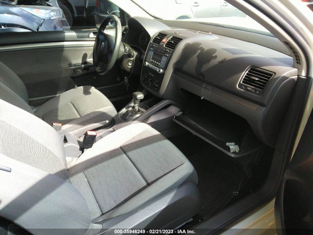 Volkswagen Rabbit 2007 WVWBR71K87W084275 Image 6