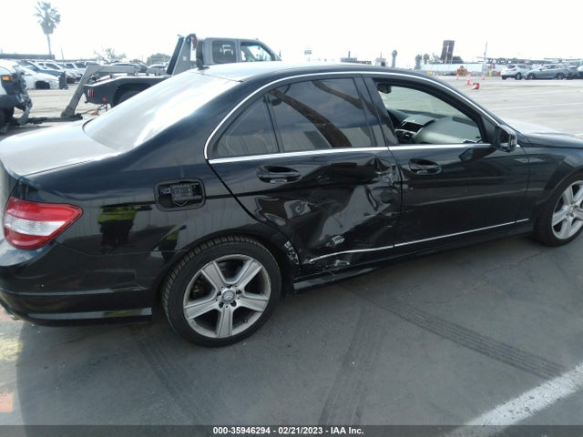 2011 MERCEDES-BENZ C-CLASS C 300 VIN: WDDGF5EB3BR151195