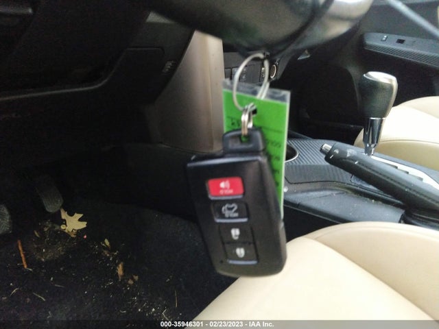 2015 Toyota RAV4, VIN: 2T3DFREV0FW285554