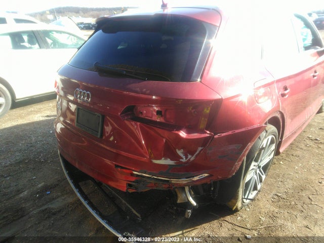 WA1C4AFY8J2136011 Audi Sq5 Prestige