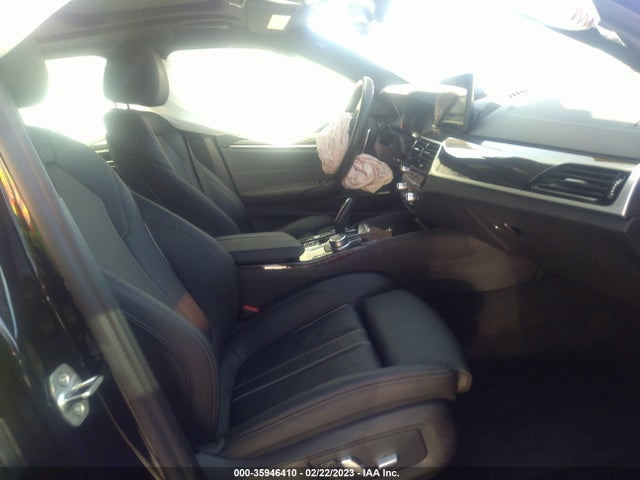 BMW 5 Series 530e 2022 аукцион фото