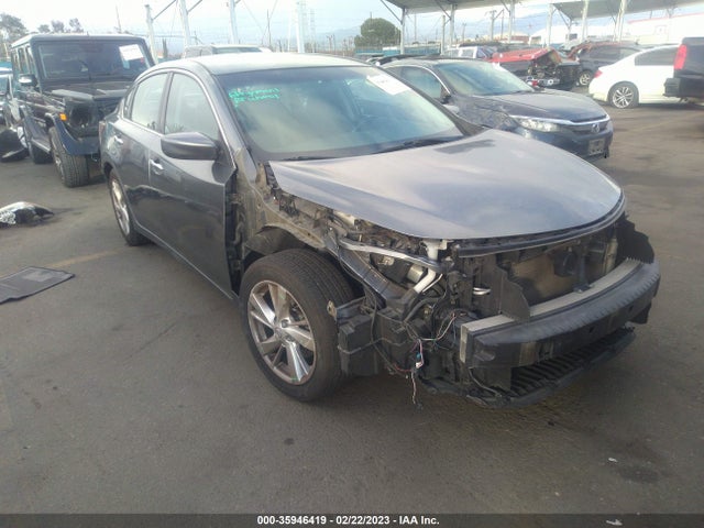 2015 Nissan Altima, VIN: 1N4AL3AP5FC229523