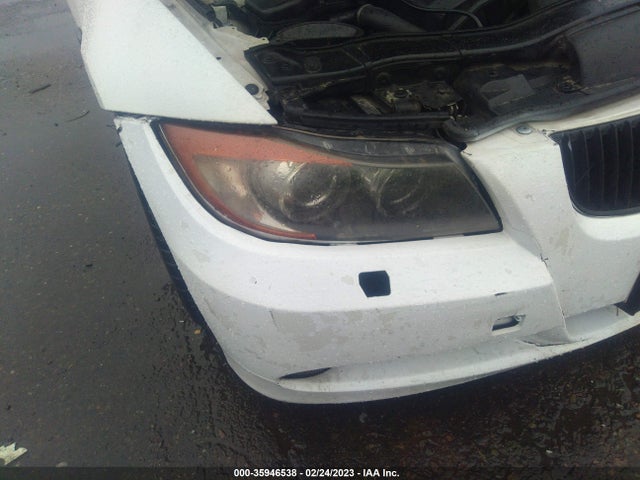 BMW 3 Series 328i 2008 WBAVC53548FZ87113 Image 4