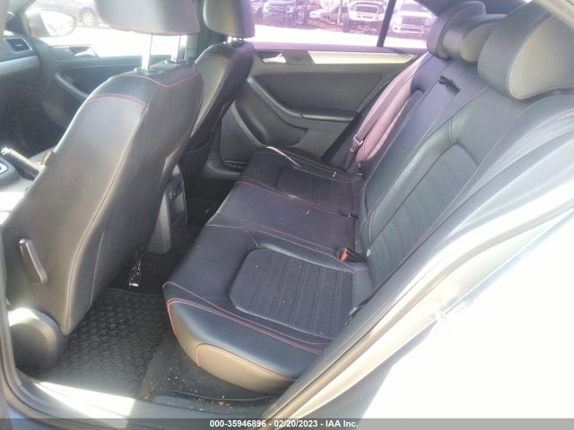 Volkswagen GLI 2013 3VW467AJ2DM237637 Image 10