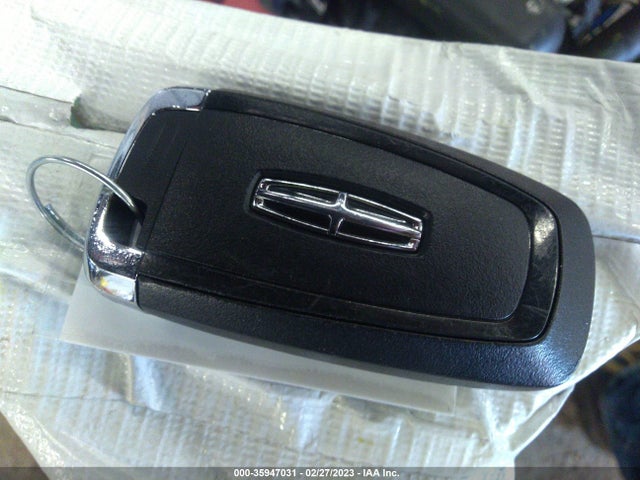 2021 Lincoln Nautilus, VIN: 2LMPJ8KP6MBL15099