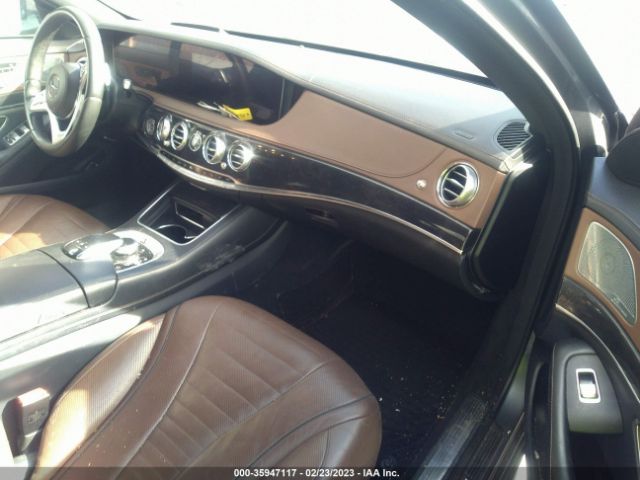 WDDUG8DB9JA416492 Mercedes-Benz S-class S 560