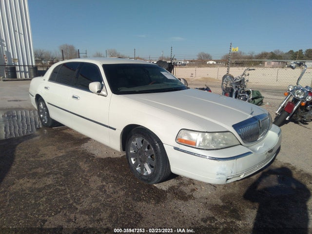 Lincoln Town Car Cartier L 2003 1LNHM85W93Y669842 zdjęcie główne