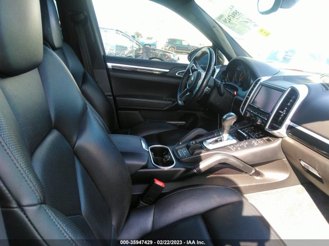 2016 Porsche Cayenne, VIN: WP1AA2A27GKA36357