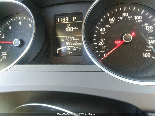 3VW267AJ1GM391686 Volkswagen Jetta