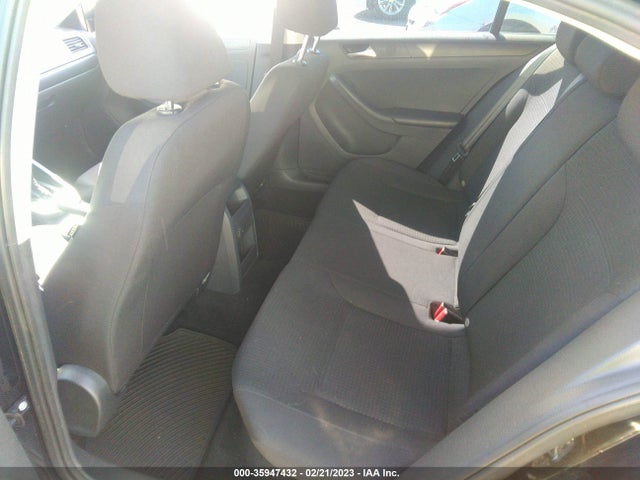 3VW267AJ1GM391686 Volkswagen Jetta