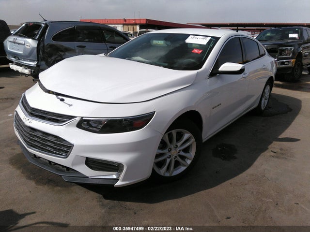 Chevrolet MALIBU LT 2018 1G1ZD5ST9JF266110 Image 2