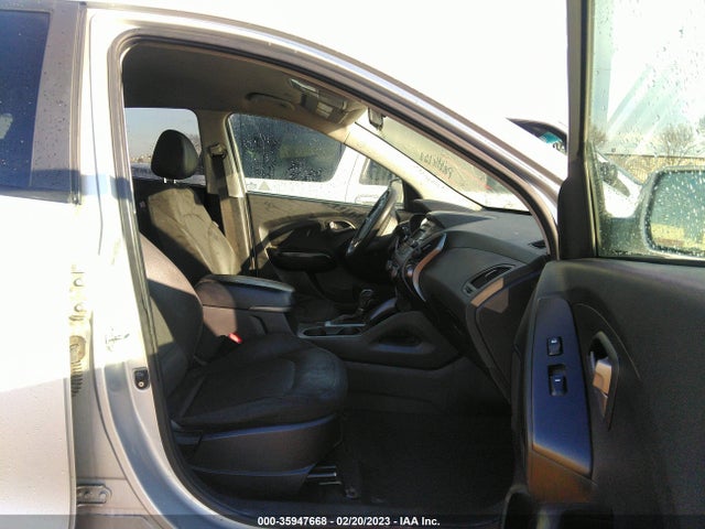 Hyundai TUCSON GLS 2014 KM8JT3AF6EU872971 Image 6